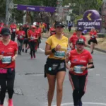 La cita dominical de mujeres más grande del país, que se ha consolidado como la campaña de empoderamiento femenino más reconocida y exitosa de Colombia, ha diseñado un cronograma que tendrá apertura de sesiones de calentamiento desde las 6 y 30 de la mañana - Foto: Archivo/Ronald Cano