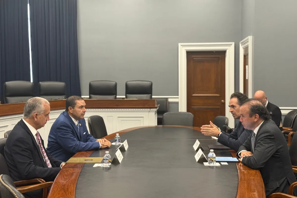Alcaldes de Medellín y Cali concluyen gira en Washington en medio de reuniones clave y tensiones con el Gobierno Nacional - Foto: @FicoGutierrez
