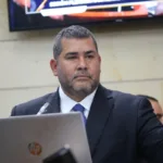 Senador Alejandro Carlos Chacón denuncia amenazas de muerte tras señalar injerencia del “Cartel de los Soles” - Foto: Senado