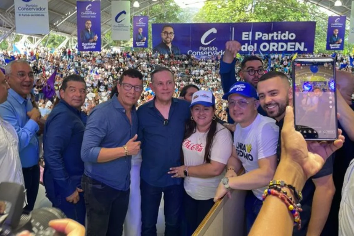 Efraín Cepeda confirma su candidatura presidencial para 2026 y se perfila como uno de los opositores más fuertes al gobierno Petro - Foto: @EfrainCepeda