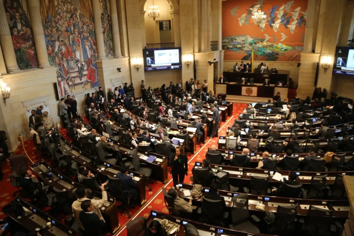 Comisiones económicas del Congreso aprueban en primer debate el presupuesto general de 2026 por $546,9 billones - Foto: Senado