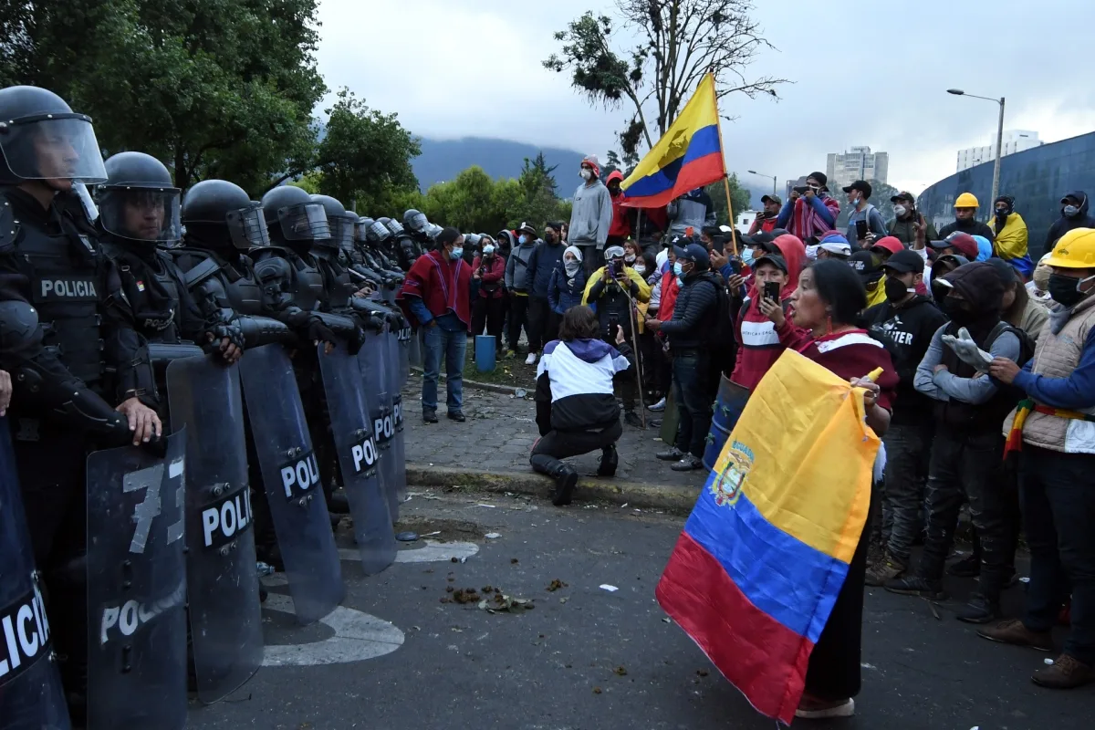 Ecuador: emboscada a militares deja 12 heridos y 17 retenidos en Cotacachi en medio de protestas por alza del diésel - Foto: Redes sociales 2019