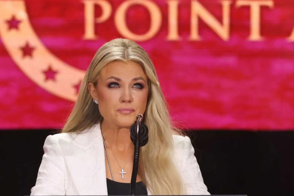 Erika Kirk perdona al asesino de su esposo Charlie Kirk durante multitudinario homenaje en Arizona - Foto: Redes sociales