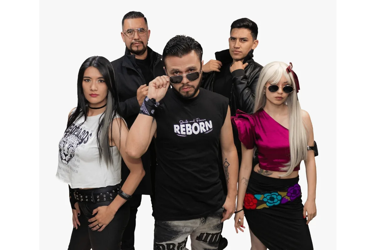 La intención de Insómnica no es solo hacer canciones, sino crear un puente emocional entre lo clásico y lo alternativo, invitando al público a experimentar un viaje entre la introspección y la catarsis - Foto: Insómnica