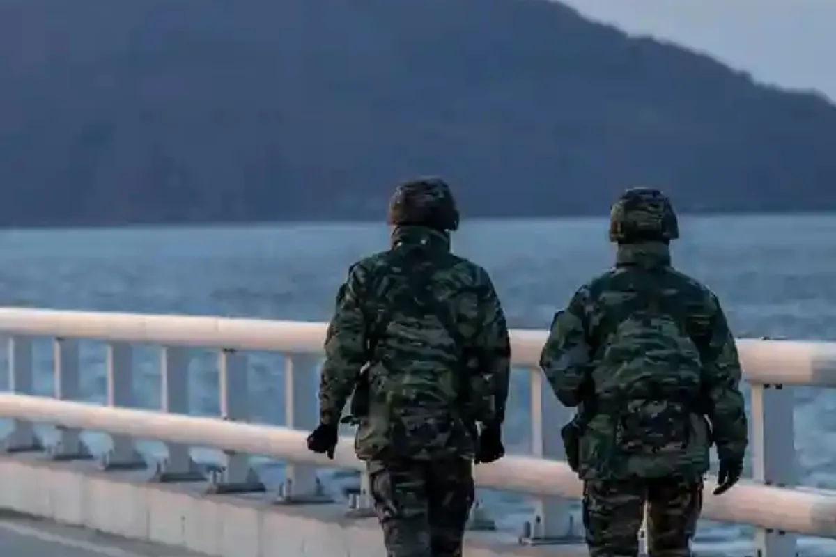 Seúl dispara tiros de advertencia tras incursión de un barco norcoreano en aguas disputadas - Foto: DW