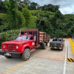​El nuevo Puente Calima Darién mejora la movilidad de más de 3.600 habitantes del Valle del Cauca, impulsa el turismo, la agricultura y la ganadería, y fortalece la integración regional con una inversión superior a $2.400 millones - Foto: ANI