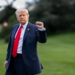 Para Trump, la narrativa es clara: si Petro no actúa para cerrar los “campos de drogas” —en su expresión—, Washington lo hará por él, “y no será hecho de forma gentil”. Este lenguaje beligerante incrementa la presión diplomática sobre Colombia, presentando al gobierno colombiano ante una encrucijada de soberanía y dependencia - Foto: The White House