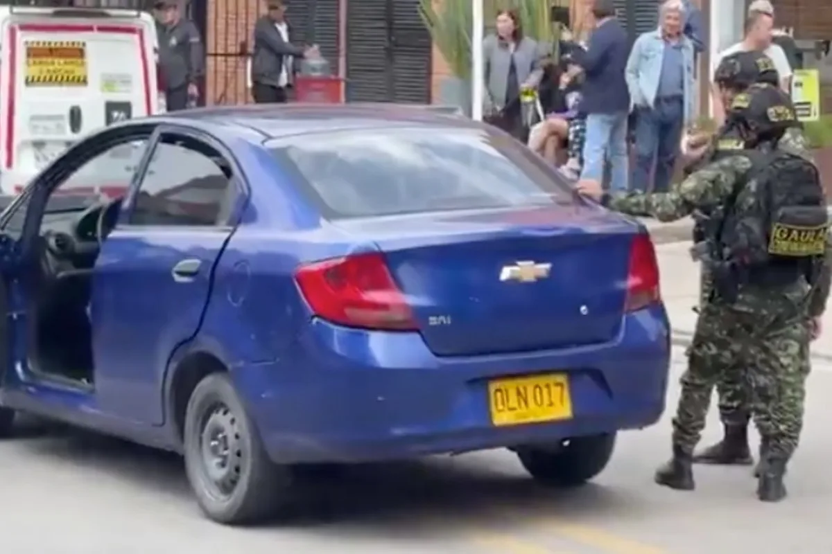 Tres uniformados del Gaula Militar resultaron heridos durante operativo en el norte de Bogotá - Foto: Redes sociales