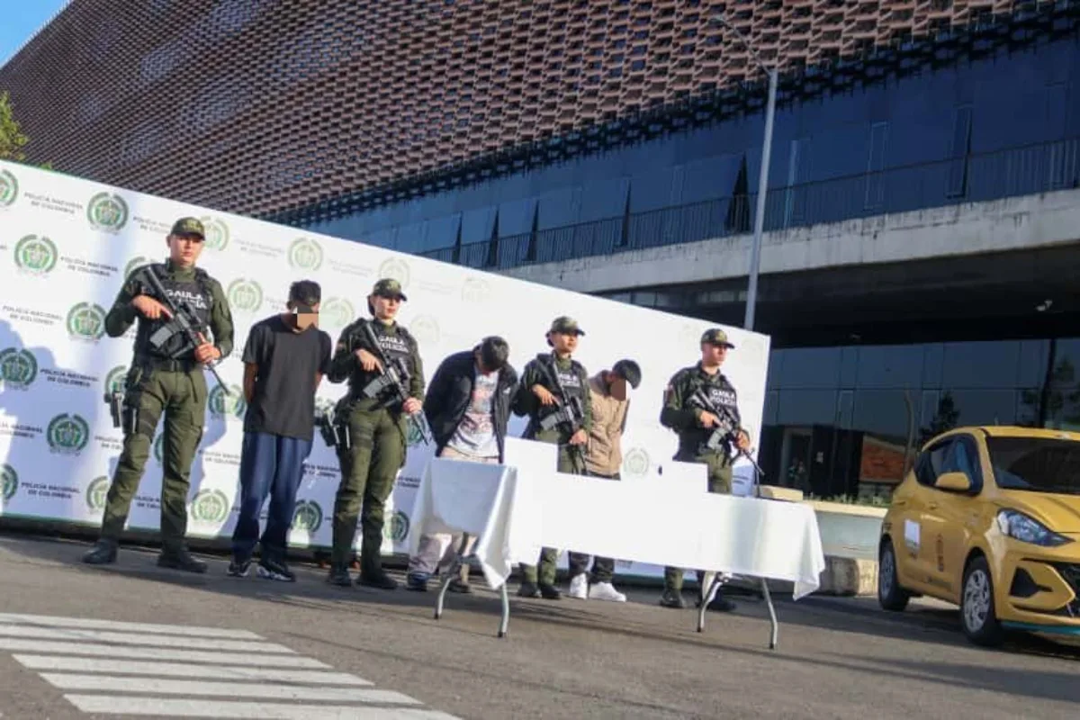 Policía desarticula banda dedicada al “paseo millonario” en el norte de Bogotá - Foto: Cortesía