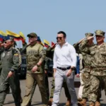 Daniel Noboa descarta las Islas Galápagos para posible base militar de EE. UU. y plantea a Manta o Salinas como alternativas - Foto: Redes sociales