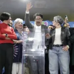 Iván Cepeda gana la consulta del Pacto Histórico y se consolida como figura de la izquierda colombiana rumbo a 2026 - Foto: @IvanCepedaCast