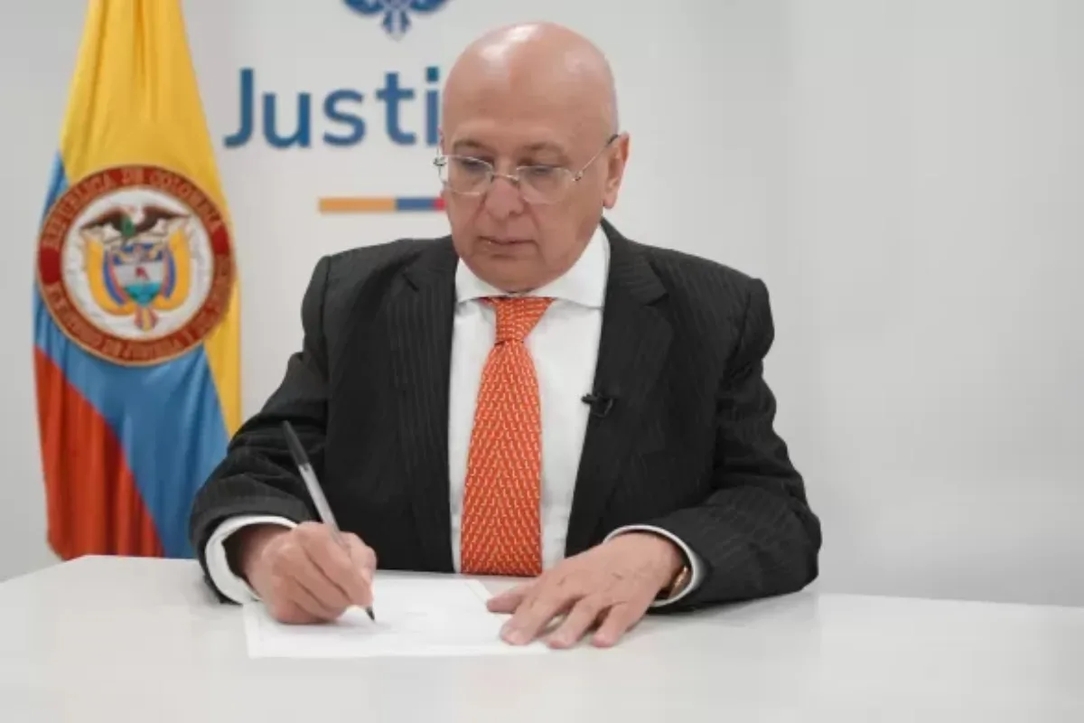 Ministro de Justicia presenta borrador para convocar una Asamblea Nacional Constituyente en Colombia - Foto: MinJusticia