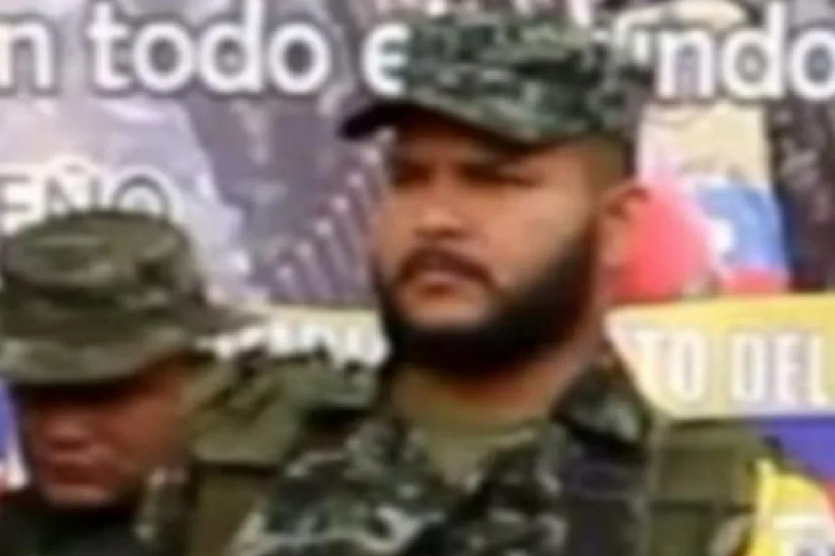 Alias ‘Faiber’, presunto experto en explosivos de disidencias de las Farc, se entregó a las autoridades en Guaviare - Foto: Cortesía