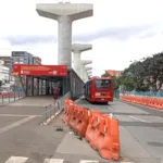 El convenio de la Línea 1 del Metro de Bogotá ajusta el calendario de aportes de la Nación, reprogramando el giro previsto para 2025 y extendiendo los pagos hasta 2049. El acuerdo para la Línea 2 reprograma las vigencias futuras nacionales y distritales, adecuándolas a la realidad del proceso licitatorio y al inicio del contrato de concesión - Foto: Ronald Cano