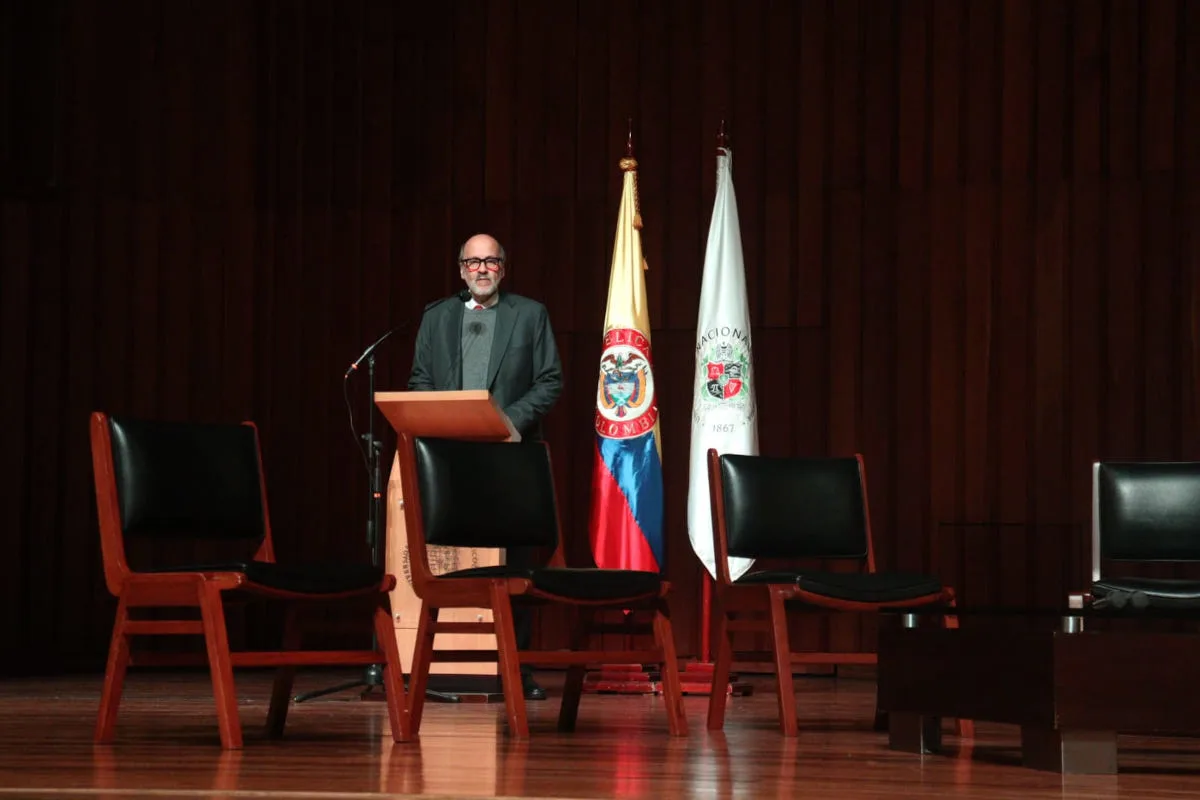 Por su parte, Leopoldo Múnera ha dicho que acatará el fallo del Consejo de Estado, pero indicó que el fallo fue laxo con el CSU que nombró a Ismael Peña, pero muy estricto con el CSU que lo nombró a él. Y llamó a la comunidad universitaria a la calma para finalizar el semestre - Foto: X/@MuneraLeopoldo