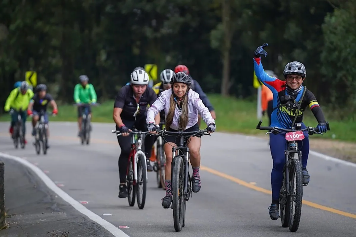 La Salida MTB Ciudad Bolívar, impulsada por el programa BiciExperiencias, invita a descubrir nuevas rutas, fortalecer hábitos saludables y promover la integración comunitaria a través del ciclismo recreativo - Foto: IDRD