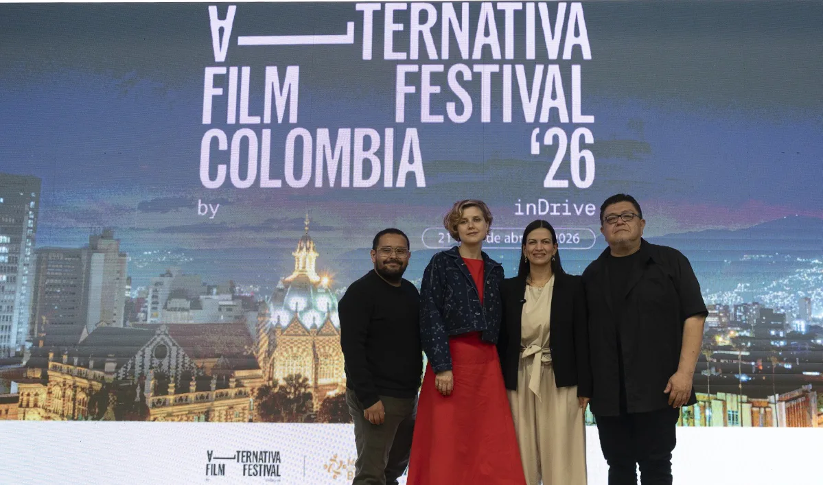 Estos anuncios se hicieron durante la primera conferencia de prensa de Alternativa en Colombia, celebrada en Miradas Medellín 2025, socio oficial de la iniciativa. En el evento intervinieron Liza Surganova, directora de Alternativa; Harold Forero Neira, representante senior de desarrollo empresarial de inDrive; TBC y TBC - Foto: Alternativa Film Festival
