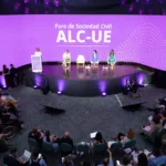 El foro convocó a organizaciones juveniles, mujeres activistas, población LGBTQ+, pueblos indígenas, comunidades afrodescendientes, líderes sociales e influenciadores digitales, reflejando la diversidad de voces que dan vida a la sociedad civil latinoamericana, caribeña y europea - Foto: Cancillería