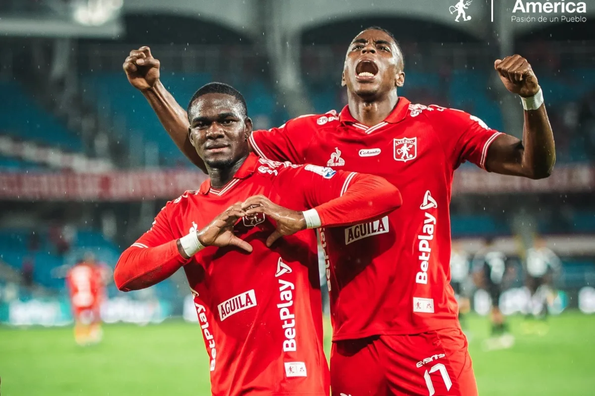 América revive en el Grupo A: derrotó 2-1 a Medellín y aprieta la lucha en los cuadrangulares - Foto: @AmericadeCali