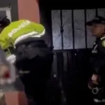Policía rescató a dos niños que estaban encerrados en una vivienda en Ciudad Bolívar - Foto: Captura de video