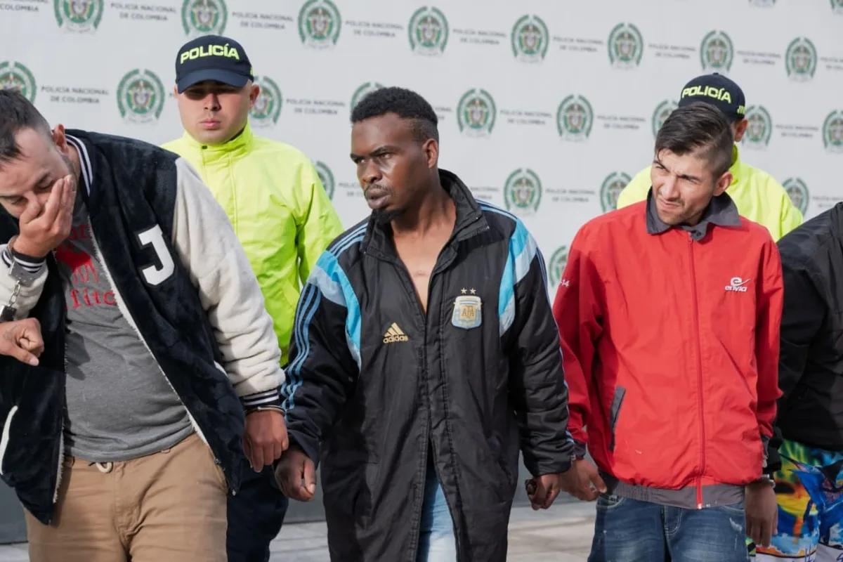 Golpe contundente al microtráfico en Bogotá: caen 21 integrantes de dos bandas que operaban en Bosa y Suba - Foto: Cortesía