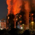 Aumenta a 12 el número de muertos por incendio masivo en complejo residencial de Hong Kong; cientos de residentes evacuados - Foto: Redes sociales