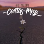 Su nuevo sencillo “Con las Cartas en la Mesa” es una invitación a despojarse de las máscaras y hablar desde el corazón - Foto: Javi Medina