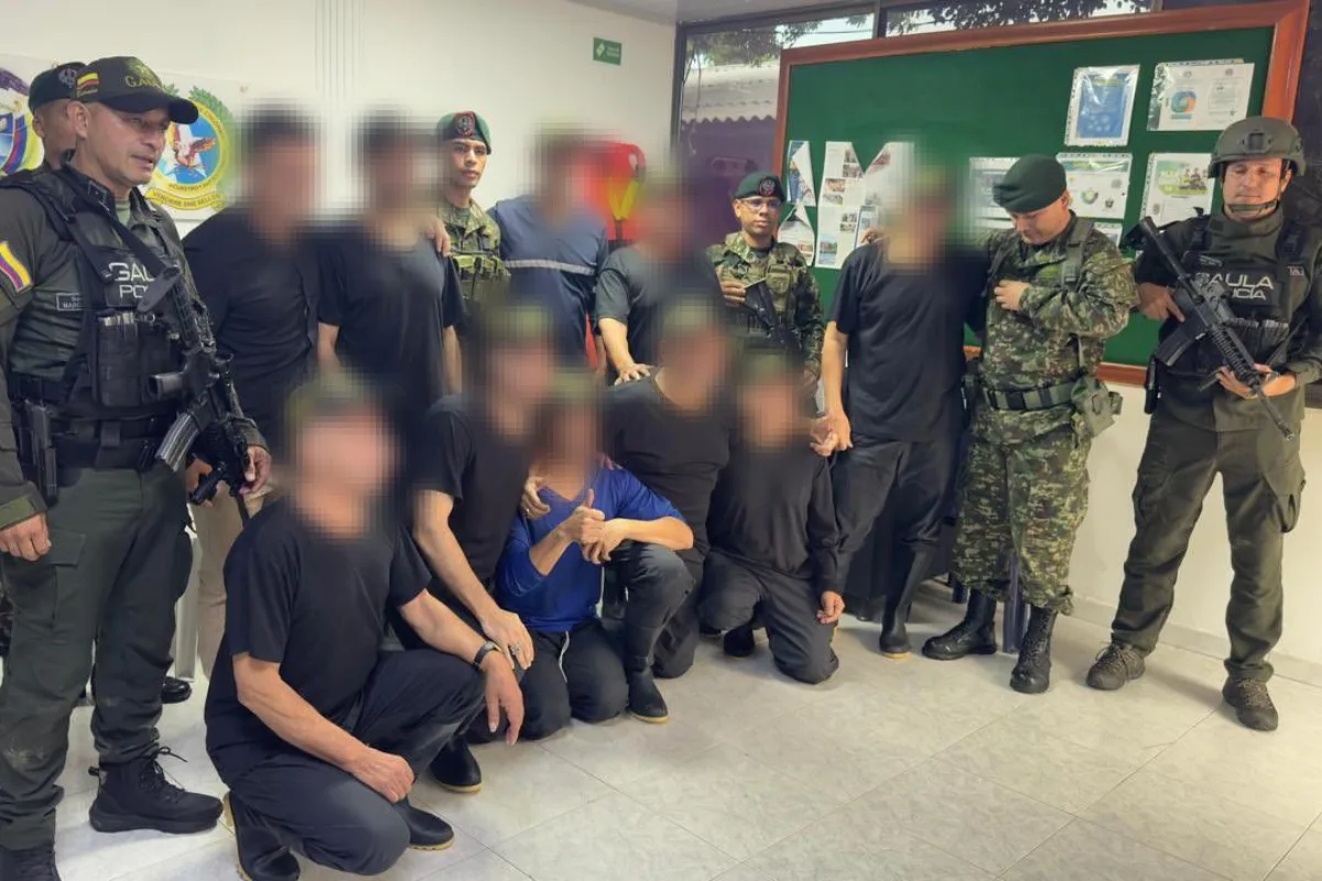 Fuerza Pública rescata a nueve secuestrados en Huila y desmantela red de las disidencias de las Farc en poder de ‘Iván Mordisco’ - Foto: Cortesía