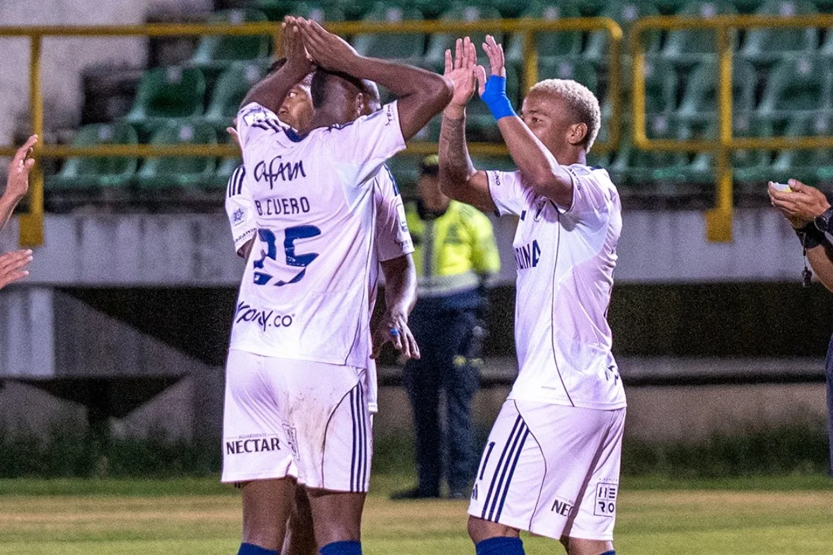 Millonarios cierra un semestre gris con una sufrida victoria ante Boyacá Chicó y muchas lecciones para 2026 - Foto: @MillosFCoficial