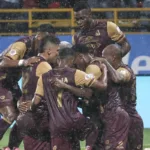 Tolima debuta con autoridad en los cuadrangulares: victoria 1-0 bajo un diluvio en Bogotá - Foto: @cdtolima