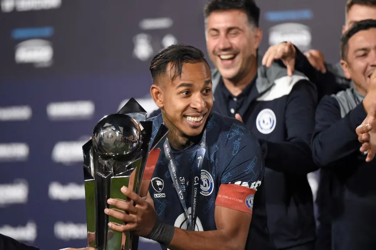 Independiente Rivadavia, del colombiano Sebastián Villa, hace historia y conquista su primera Copa Argentina - Foto: Redes sociales