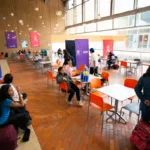 Ubicado en el segundo piso de este emblemático escenario, en la Diagonal 145 # 138A–10, el restaurante fue inaugurado como una apuesta por ampliar la experiencia de quienes visitan a diario el CEFE, uno de los complejos recreativos, deportivos y culturales más importantes de la ciudad - Foto: IDRD