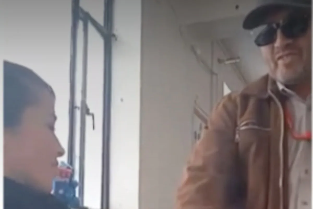 Video revela denuncia por presunta agresión sexual de un inspector de Policía contra una vigilante en Soacha - Foto: Captura de video