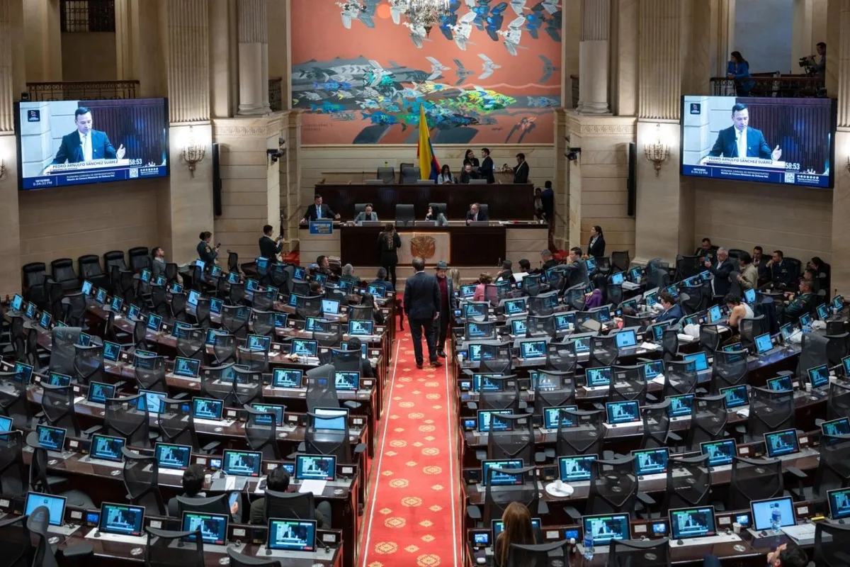 Mindefensa confirma apertura de investigaciones y seguimiento interno por presunta filtración de información militar a disidencias de las Farc atribuida al general Juan Miguel Huertas - Foto: Cortesía