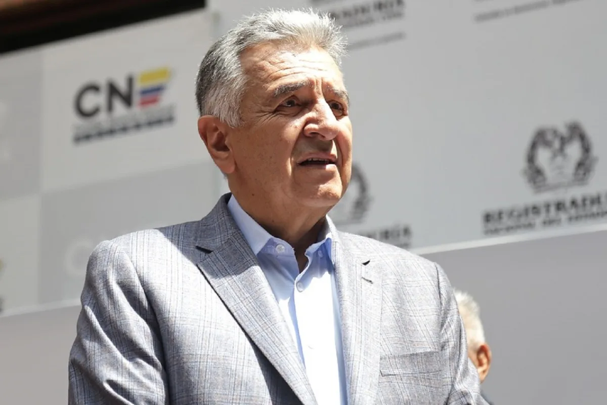 Lucho Garzón encabezará la lista al Senado de la alianza Verde–En Marcha tras semanas de tensiones internas y disputas por el primer renglón - Foto: Registraduría