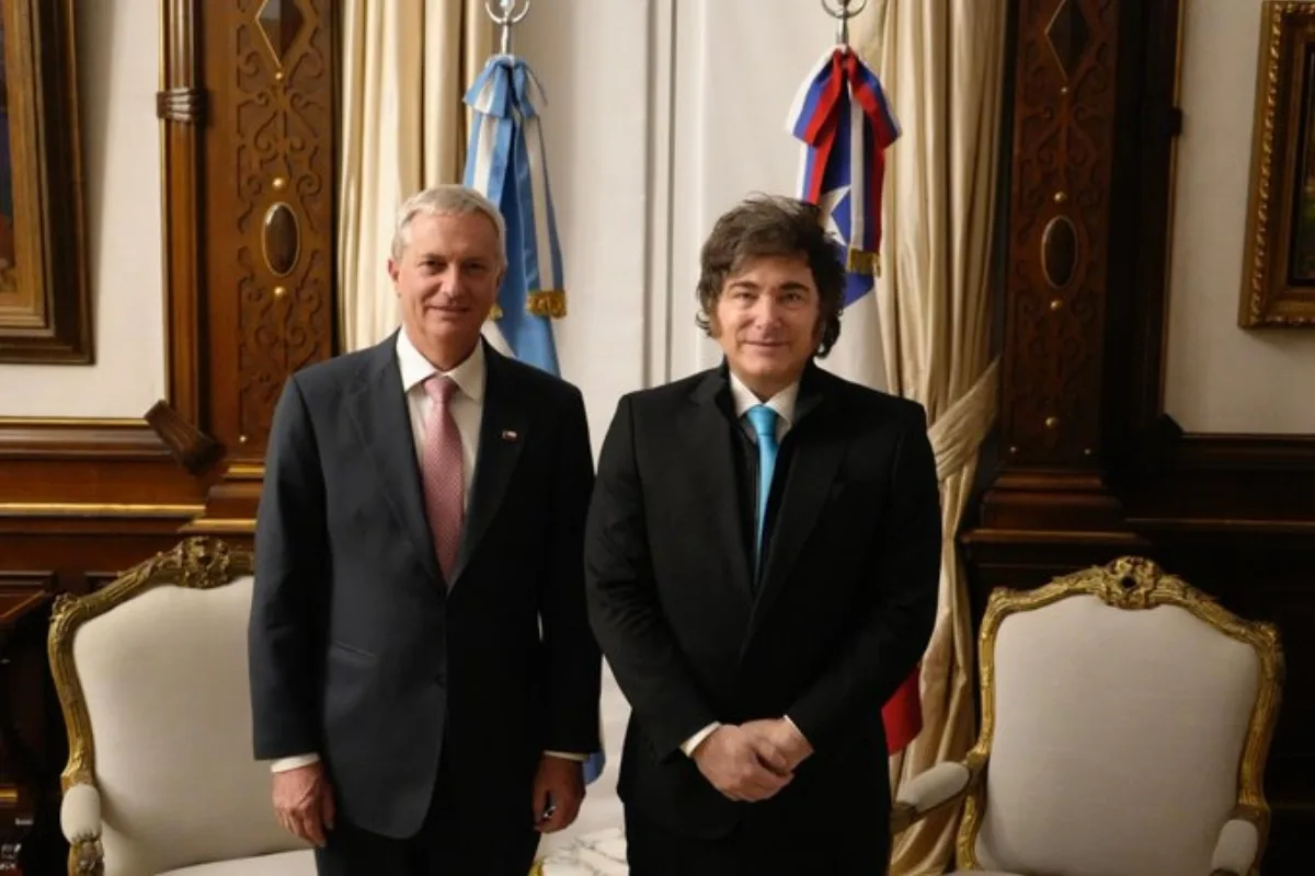 Javier Milei recibe en Buenos Aires a José Antonio Kast en su primer viaje internacional como presidente electo de Chile - Foto: @OPRArgentina