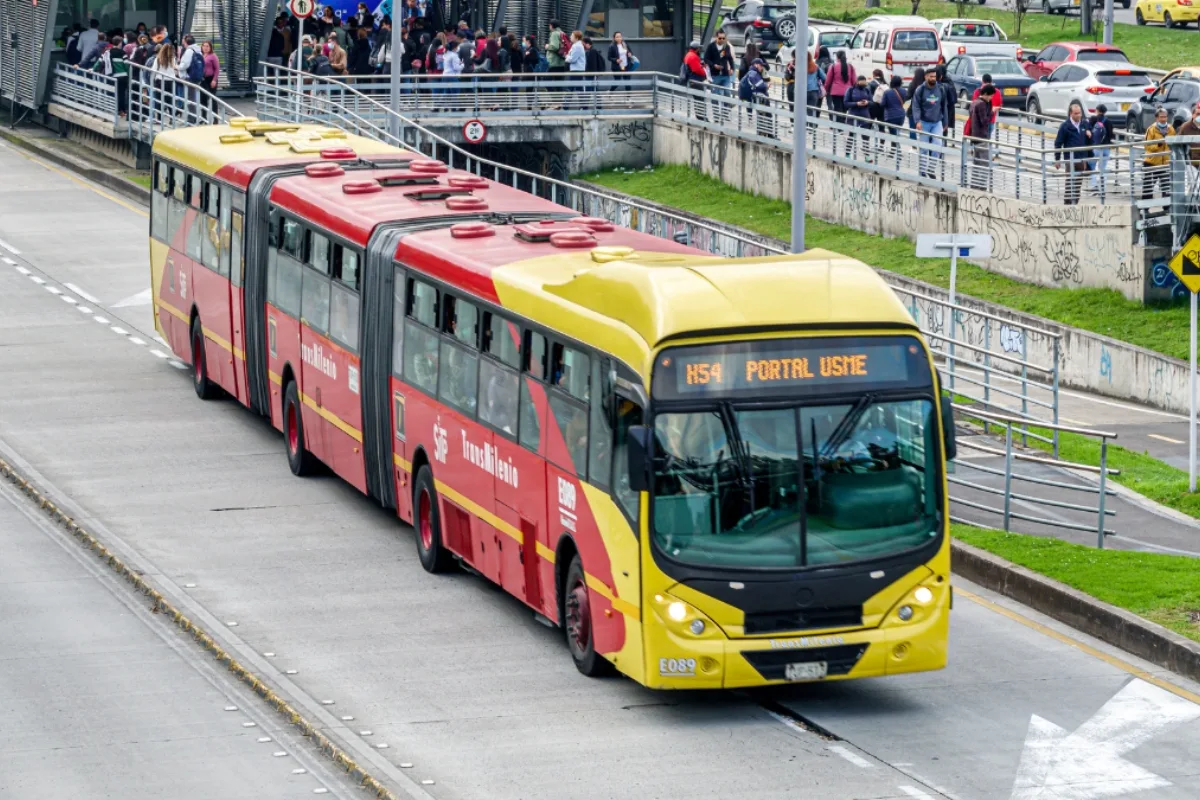 TransMilenio cumple 25 años de operación y consolida su papel como eje del transporte público en Bogotá con más de cuatro millones de viajes diarios - Foto: Archivo Particular