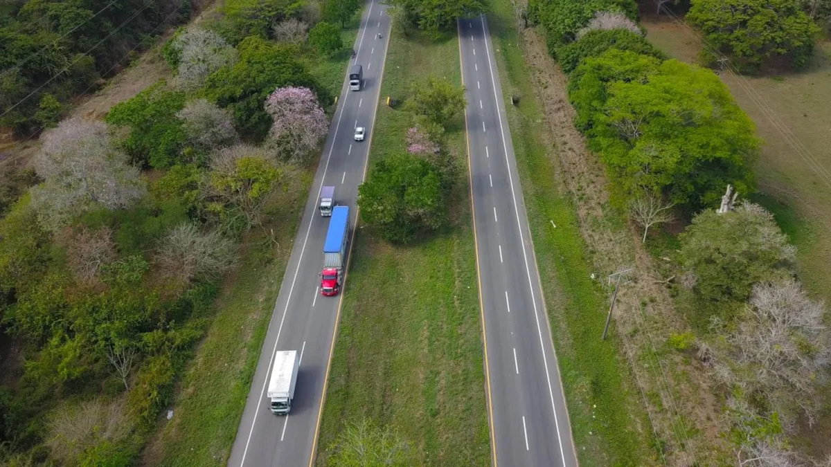 Según lo acordado, durante la etapa de reversión el concesionario Autopistas del Caribe S.A.S. continuará con sus labores de operación en el corredor vial - Foto: ANI