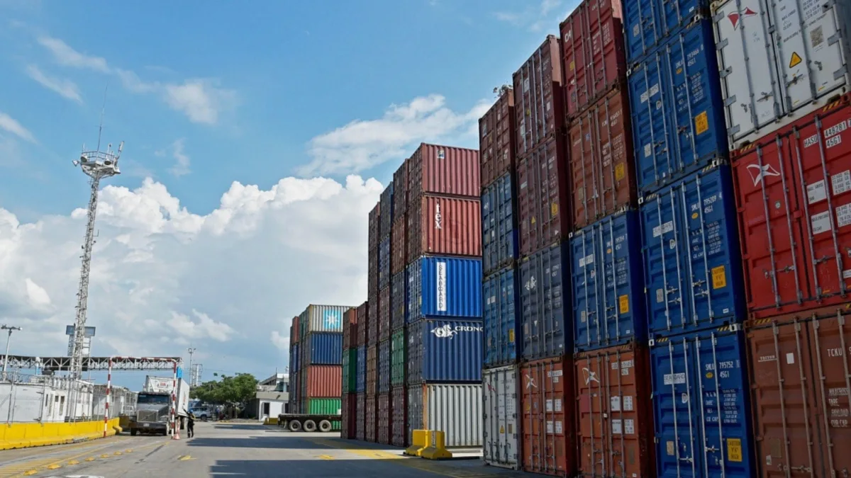 ​El Gobierno de Colombia anunció la aplicación de ​un gravamen transitorio y revisable del 30% a la importación de productos provenientes de Ecuador - Foto: Ministerio de Comercio, Industria y Turismo