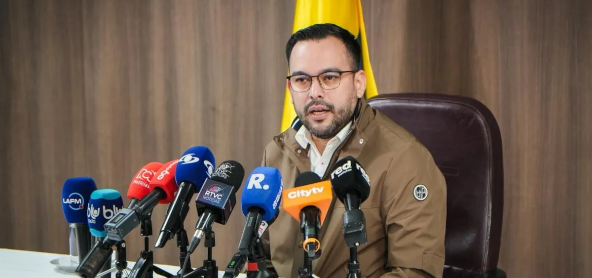 El ministro Edwin Palma señaló que la decisión vulnera compromisos previos, pone en riesgo el empleo y dificulta la viabilidad de proyectos petroleros, e insistió en que Colombia había buscado diálogo bilateral, que fue abruptamente interrumpido por el anuncio ecuatoriano - Foto: Ministerio de Minas