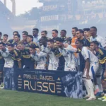 Como el encuentro terminó en empate, la Copa fue compartida por ambos equipos, siendo la primera vez que Falcao García alza una copa junto con el equipo embajador - Foto: X/@MillosFCoficial