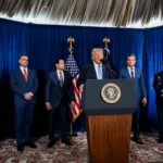 Al ser preguntado sobre la posibilidad de una intervención militar estadounidense en Colombia semejante a la de Venezuela, Trump no descartó el escenario, respondiendo que “le suena bien” una operación de ese tipo, en un comentario que elevó significativamente la tensión diplomática entre ambos países - Foto: The White House