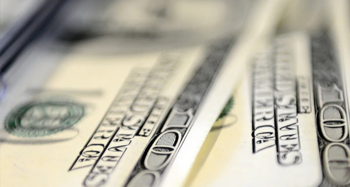 La cotización del dólar en las principales ciudades del país también varía ligeramente, ofreciendo diferentes valores de compra y venta para quienes realizan transacciones en la divisa. Bogotá, Medellín, Cali, Cartagena, Cúcuta y Pereira presentan rangos específicos - Foto: haberlerNET.net