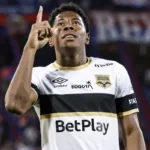 El compromiso concluyó 2-1 a favor de Internacional de Bogotá, con Moncada como figura del encuentro y autor de los dos tantos visitantes, mientras Medellín sumó una nueva derrota en la temporada - Foto: Internacional de Bogotá/Unido360