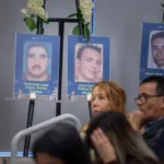 La JEP encabezó en Medellín un acto de reconocimiento de responsabilidad por falsos positivos en Antioquia - Foto: @JEP_Colombia