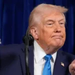 El presidente Donald Trump sugirió una posible operación pacífica en Cuba mientras EE. UU. aumenta la presión política - Foto: @dw_espanol