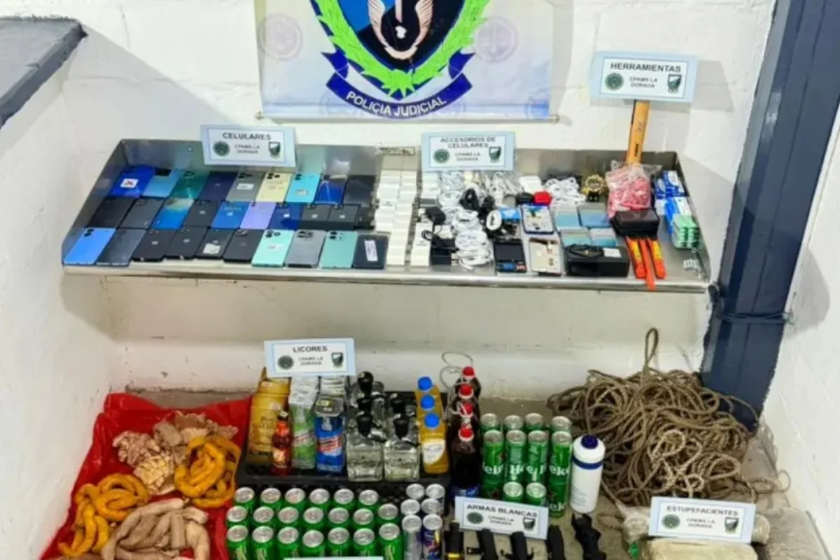 El INPEC desplegó un operativo nacional en 122 cárceles de Colombia en el marco del Plan Democracia para evitar corrupción, extorsión y uso político de los centros penitenciarios - Foto: Cortesía